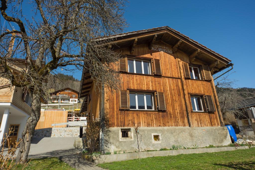 Gaestehaus Alpina In Fanas Buitenkant foto