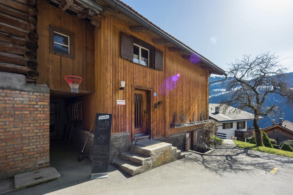 Gaestehaus Alpina In Fanas Buitenkant foto