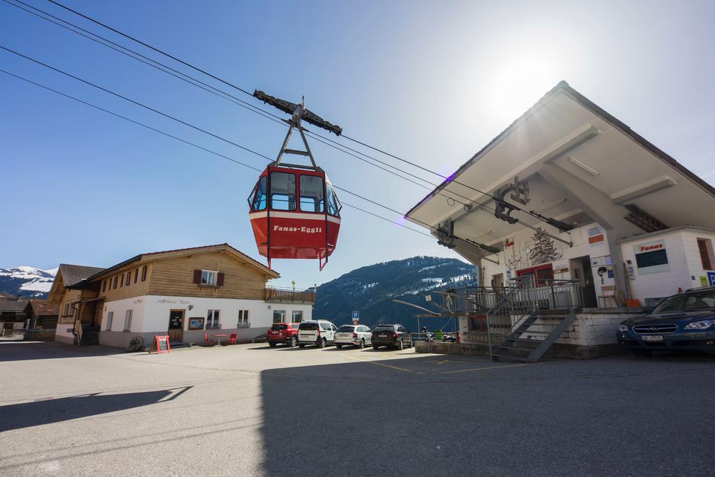 Gaestehaus Alpina In Fanas Buitenkant foto